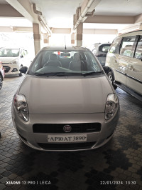 Minimal Grey Fiat Punto 1.3 Active Diesel