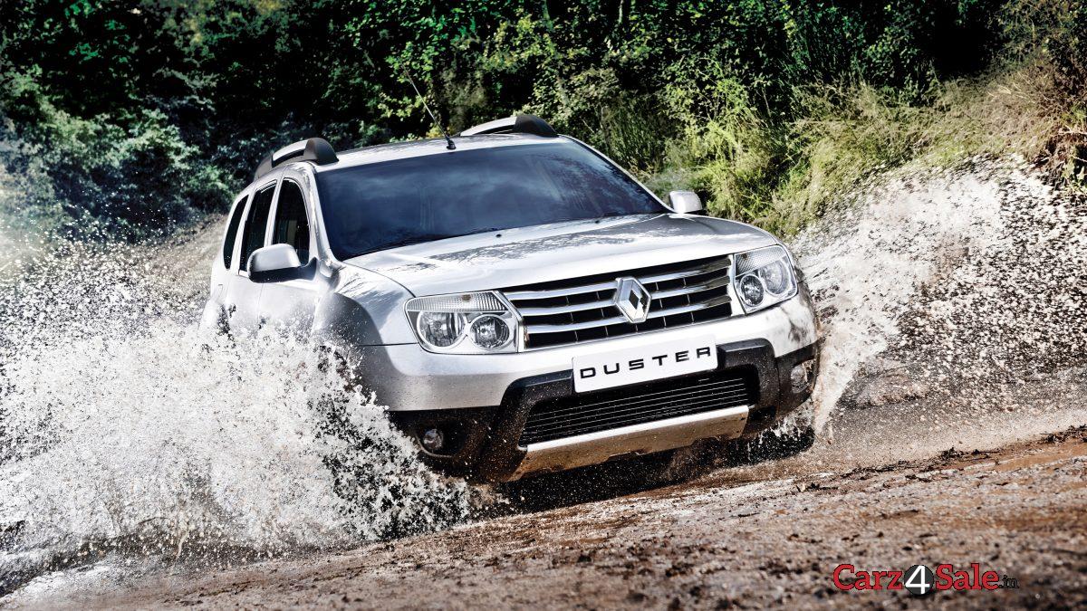 Renault Duster Diesel 110 PS RxZ AWD - In action