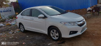 White Honda City 1.5 V MT
