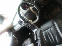 Silver Mahindra XUV 500 W8 4WD