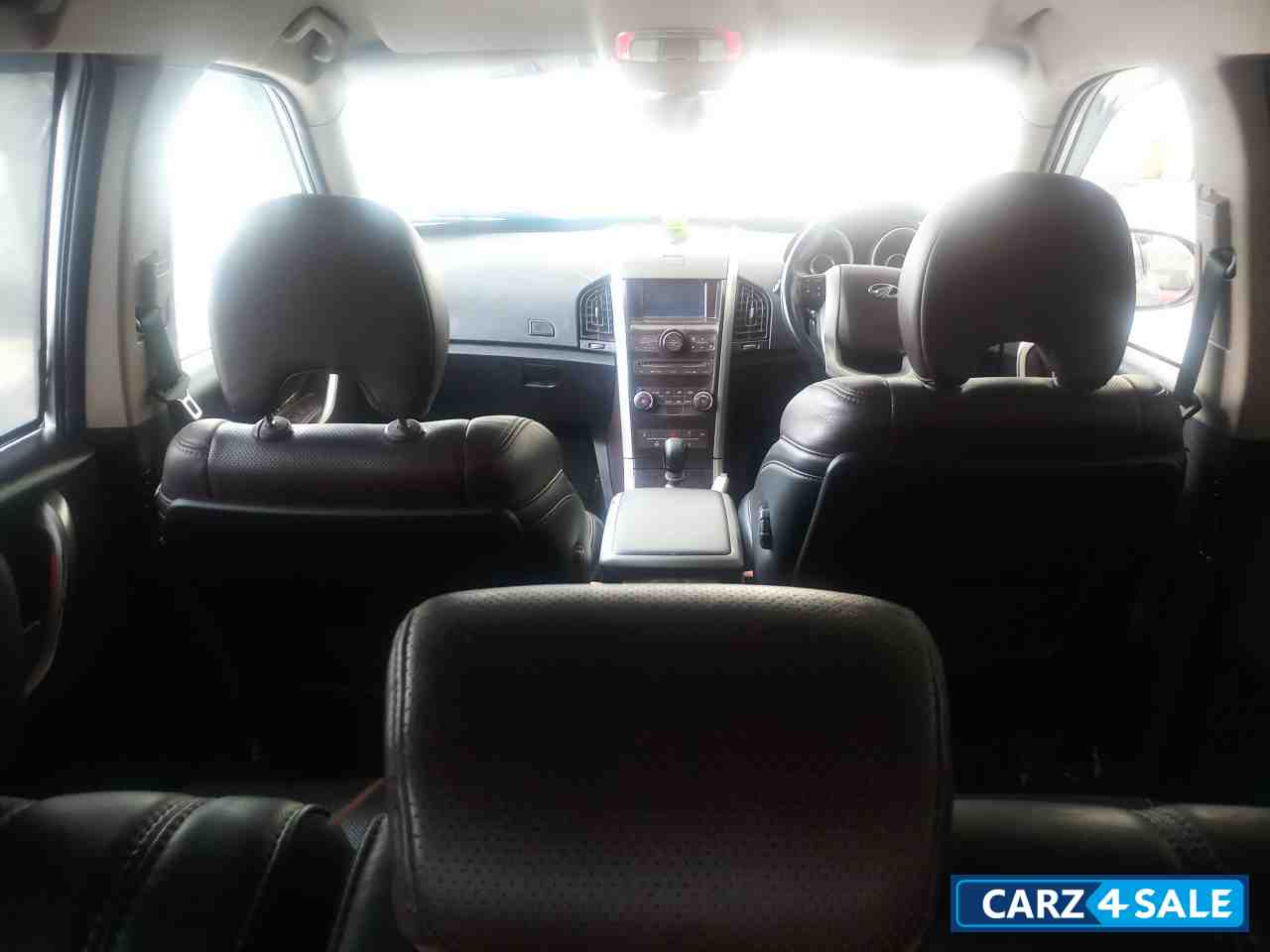 Silver Mahindra XUV 500 W8 4WD