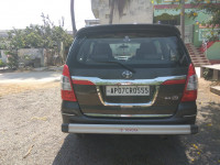 Toyota Innova 2.5 V 7 STR