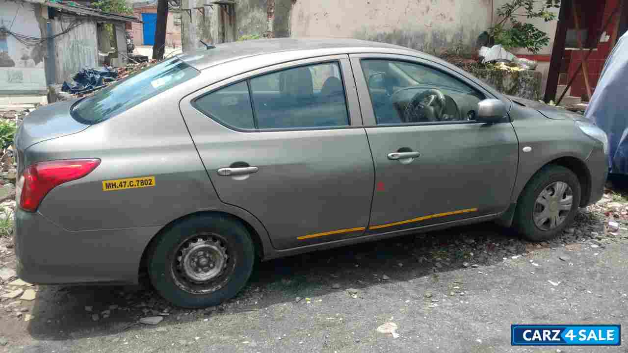 Nissan Sunny XE