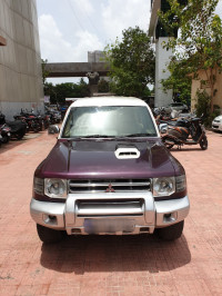 Purpwl Mitsubishi Pajero SFX 2.8
