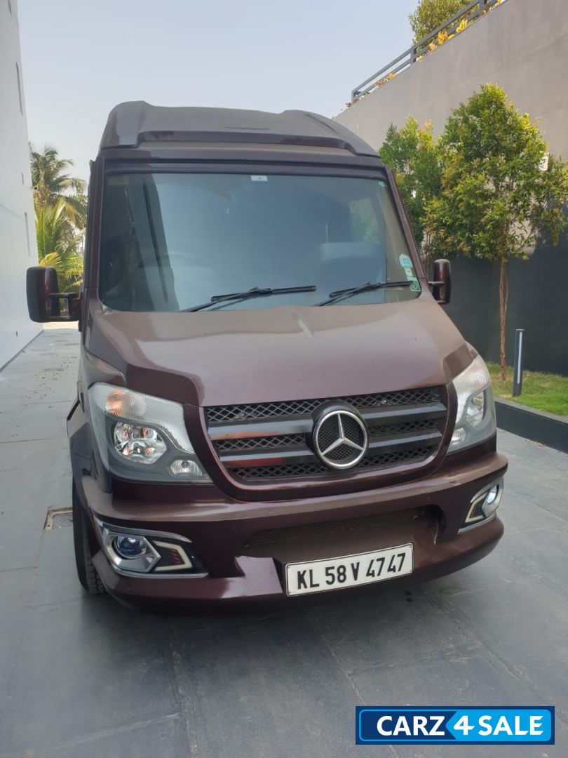 Meroon Force Motors Traveller Caravan  - Camper van