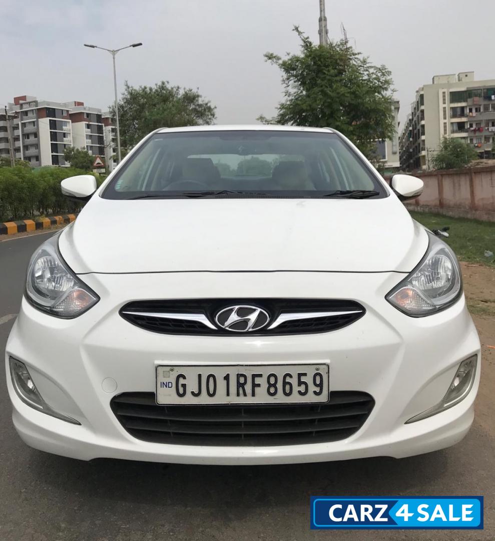 Hyundai Fluidic Verna 4S 1.6 CRDi SX
