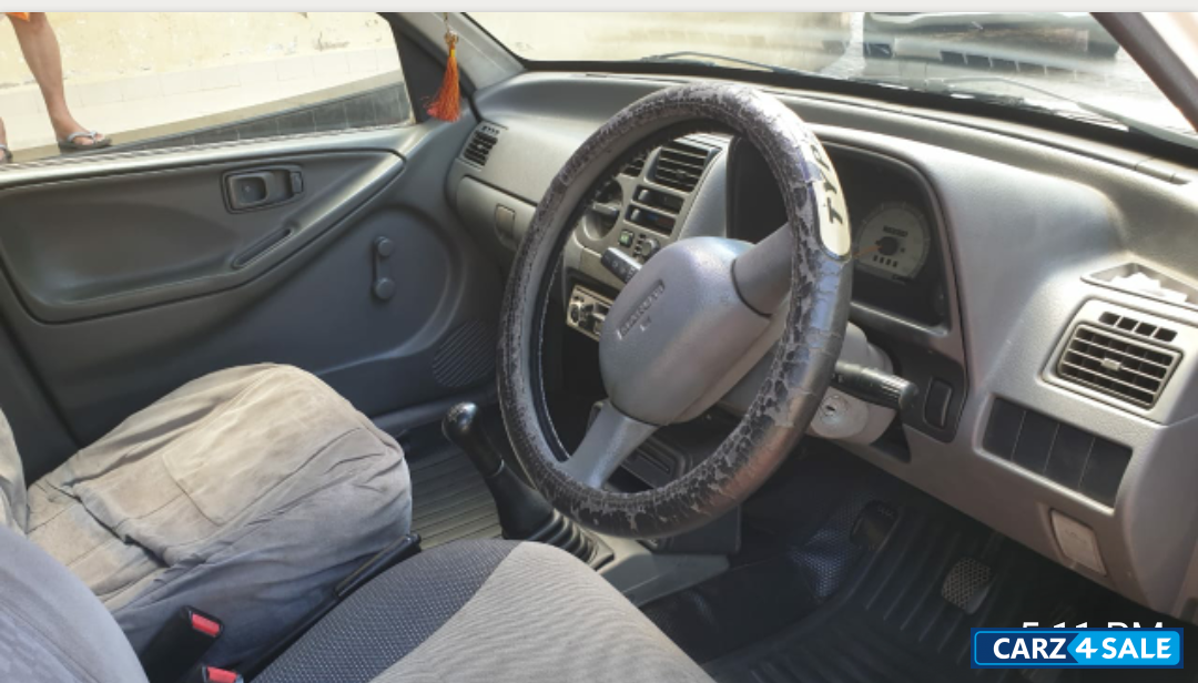 White Maruti Suzuki Zen LX