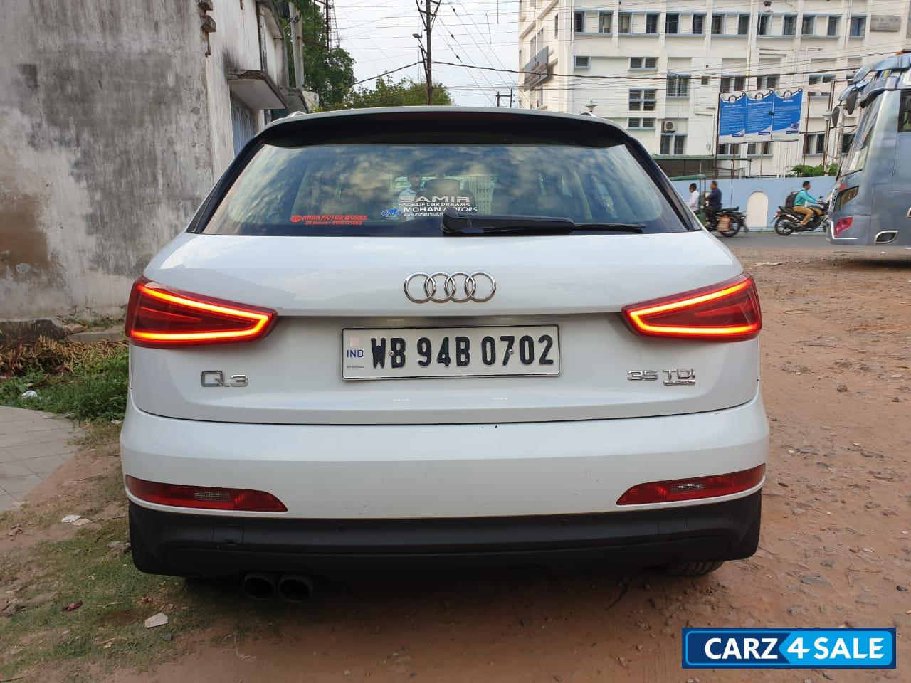Audi Q3 35 TDI Premium Plus Sunroof