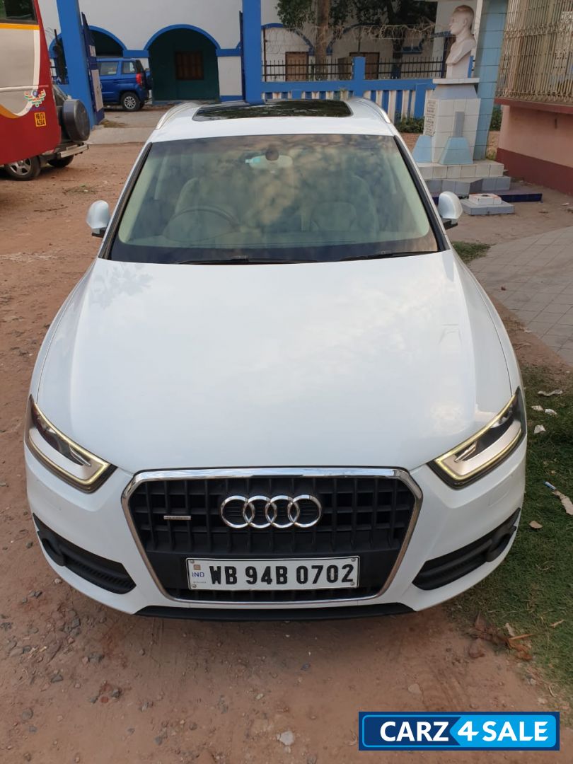 Audi Q3 35 TDI Premium Plus Sunroof