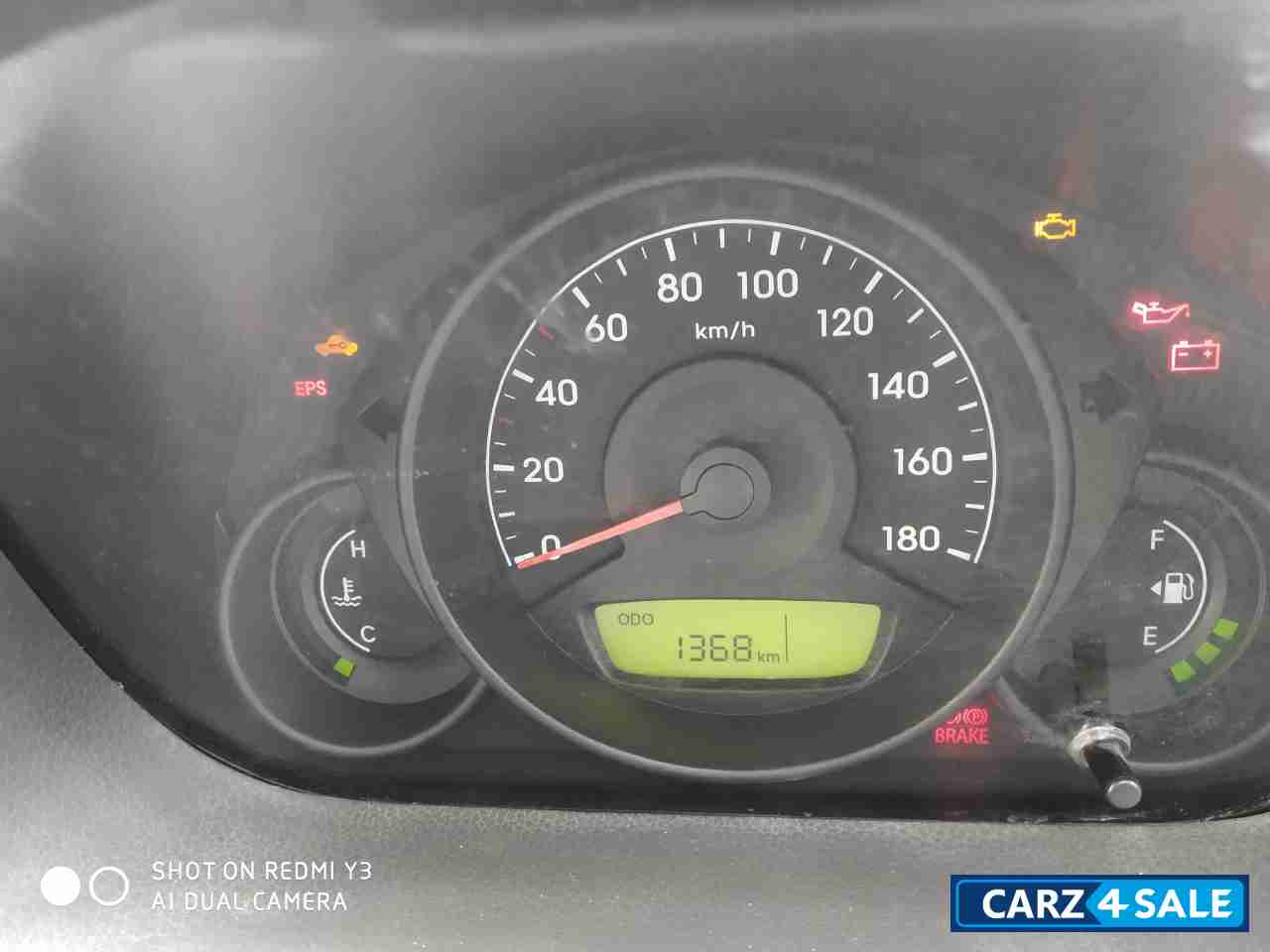 White Hyundai Eon Era plus