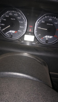 White Tata Indigo eCS LX CR4 BS-IV