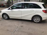 White Mercedes-Benz B-Class B180