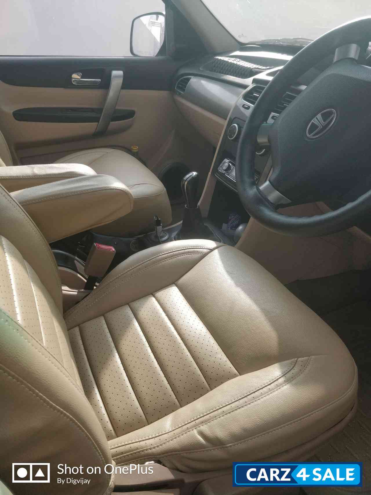 Tata Safari Storme 2.2 EX 4X2