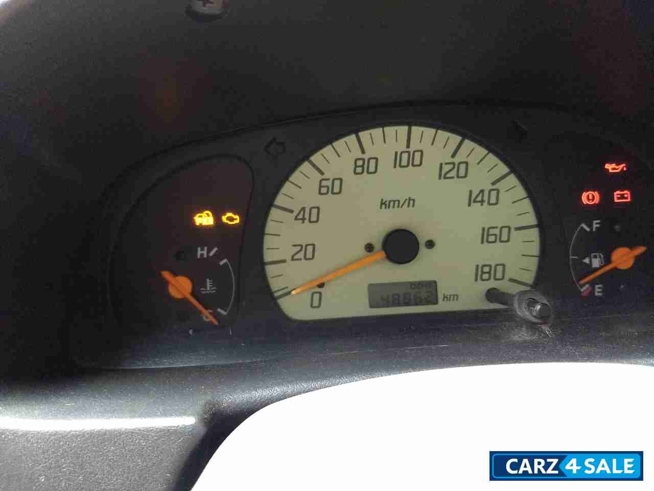 Wine Red Maruti Suzuki Alto LXi BS-III