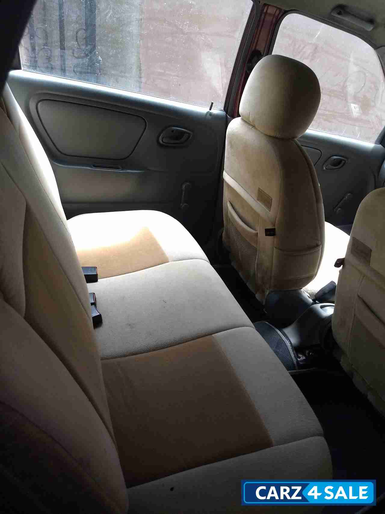 Wine Red Maruti Suzuki Alto LXi BS-III