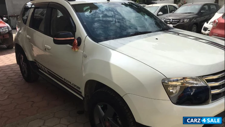 White Renault Duster 85 PS Diesel RxL