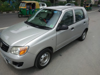 Silver Maruti Suzuki 1000 AC