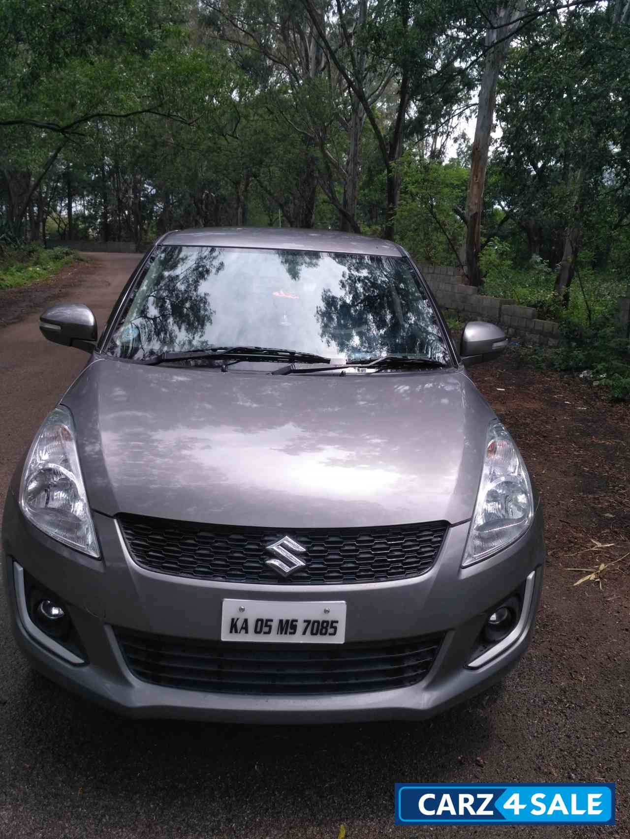 Grey Maruti Suzuki Swift ZXi 1.2 BS-IV