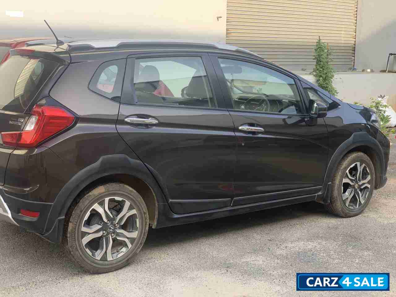 Golden Brown Honda WR-V VX MT Diesel