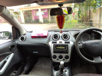 Ford Figo 1.2 Duratec ZXI