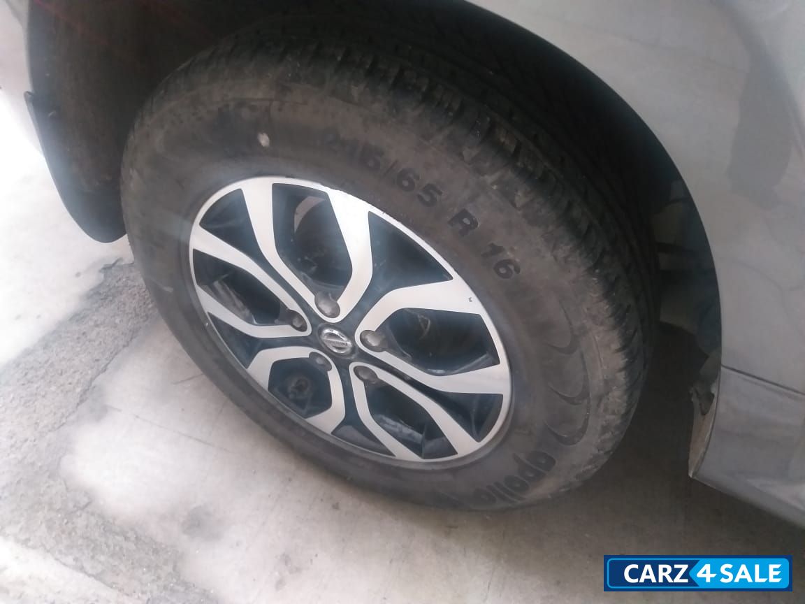 Nissan Terrano XV D THP Premium 110 PS