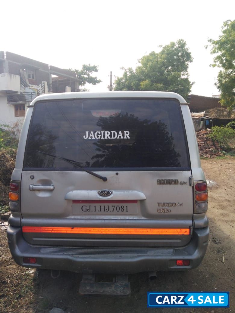Mahindra Scorpio Petrol