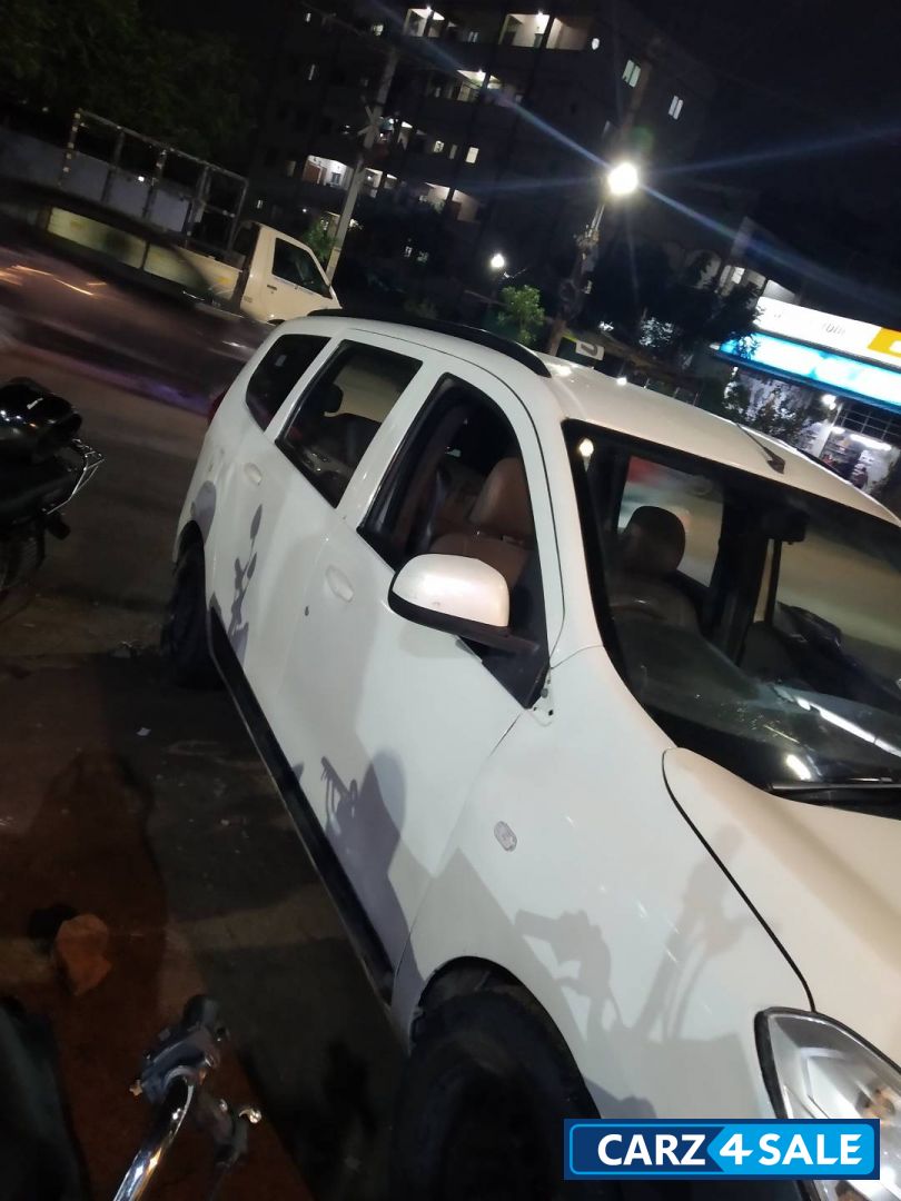 White Renault Lodgy 85 PS RXL