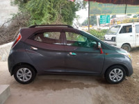 Hyundai Eon Magna plus