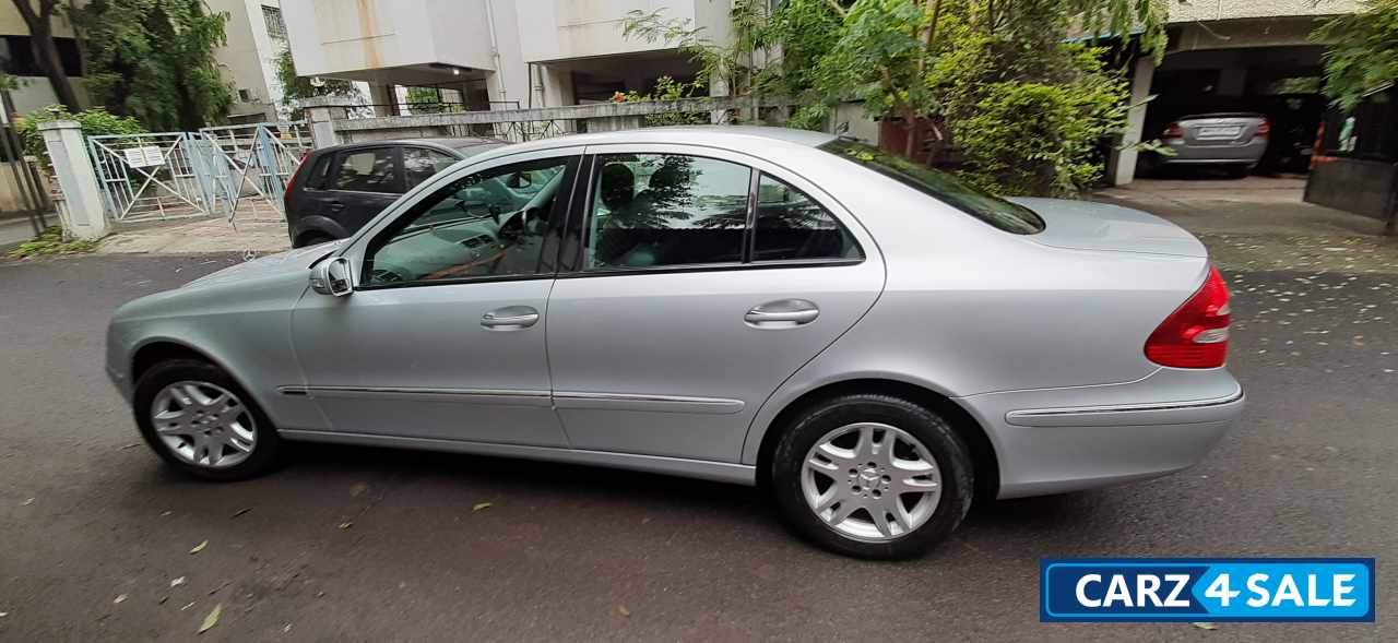 Iridium Silver Mercedes-Benz E-Class 280 CDI Elegance