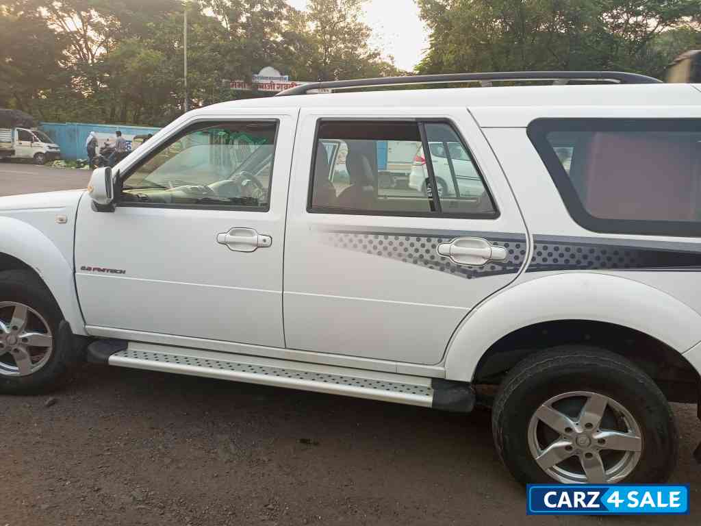 White Force Motors Force One SX ABS 7 SEATER