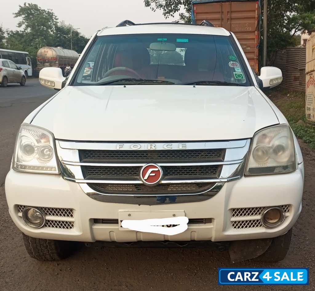 White Force Motors Force One SX ABS 7 SEATER