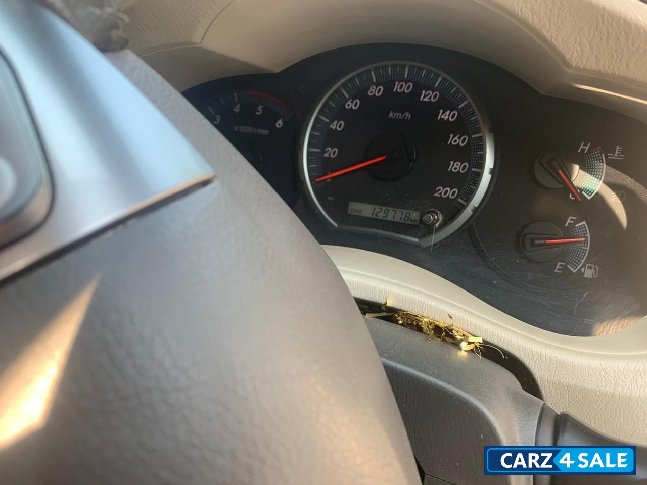 Grey Toyota Innova 2.5 ZX BS IV 7 STR