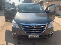 Grey Toyota Innova 2.5 ZX BS IV 7 STR