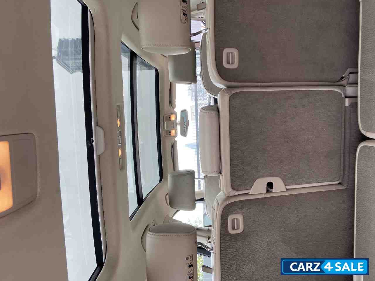 Brown Audi Q7 4.2 TDI Quattro