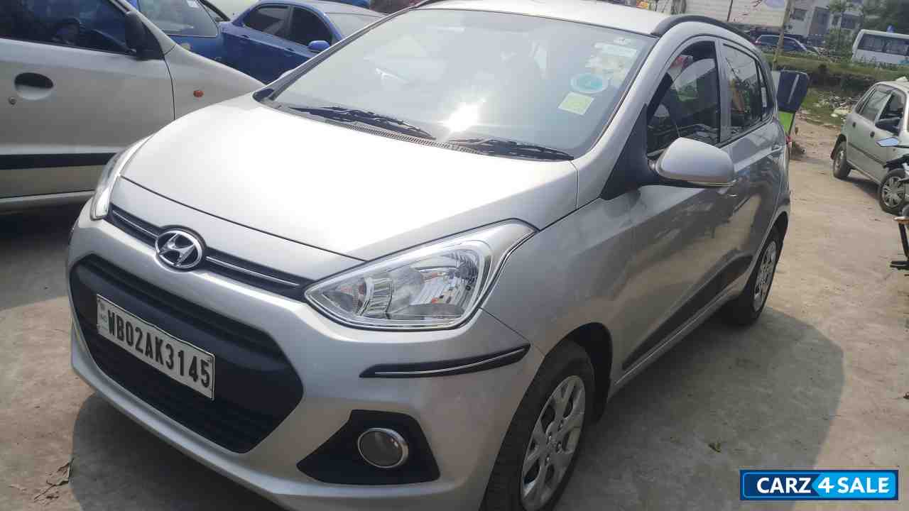 Silver Hyundai Grand i10 Sportz 1.2 Silver Hyundai Grand i10 Sportz 1.2