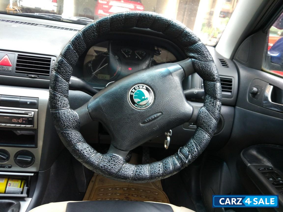 Blue Skoda Octavia Rider 1.9 TDI