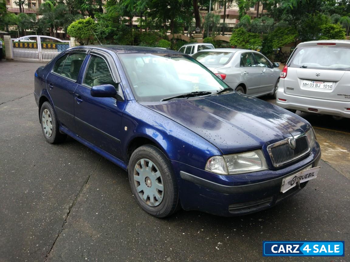Blue Skoda Octavia Rider 1.9 TDI