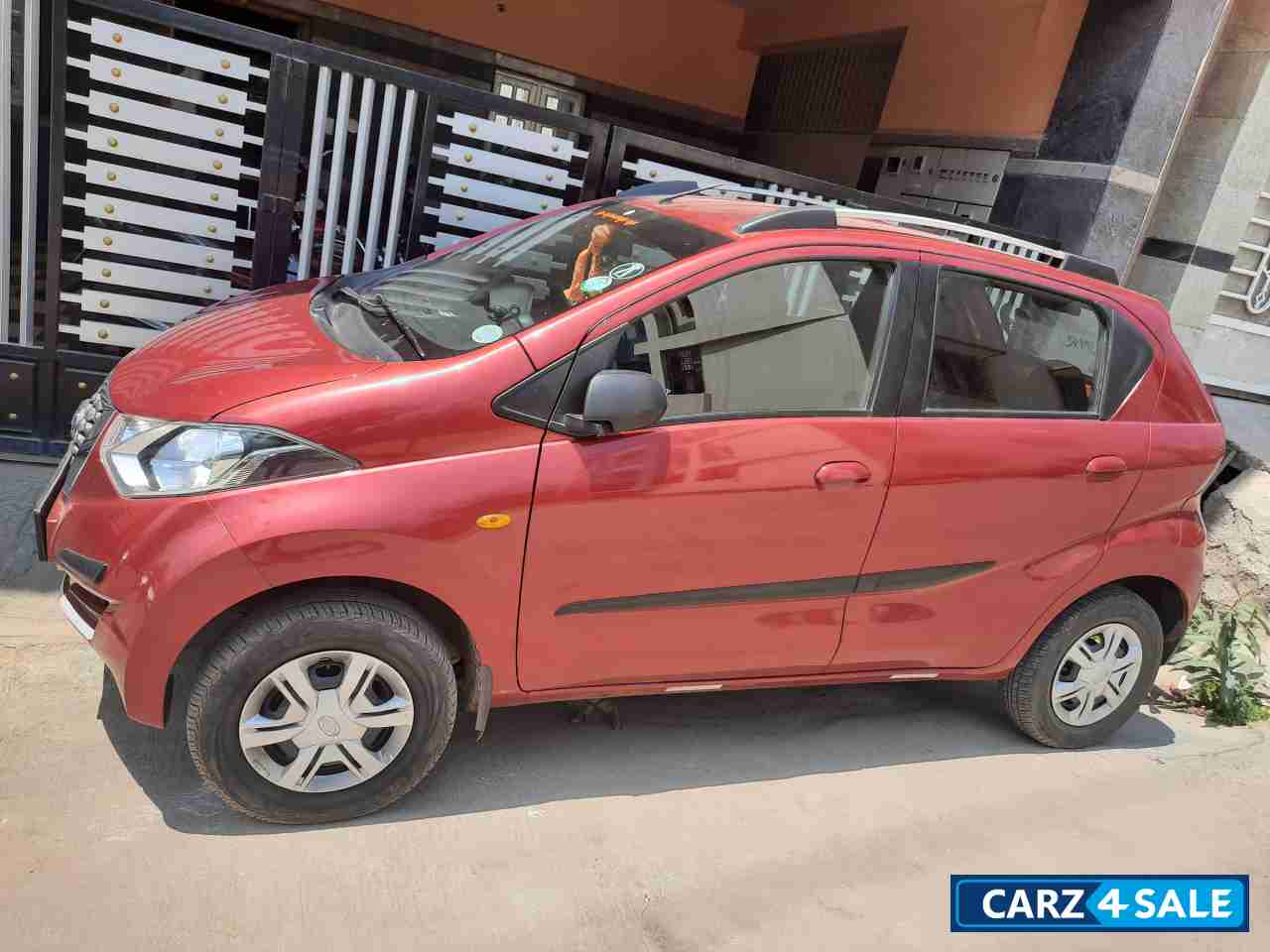 Datsun Redi-GO S-800cc Petrol