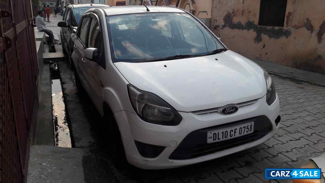 White Ford Figo 1.4 Duratorq EXI