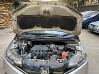 Silver Honda Jazz V MT