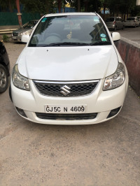 White Maruti Suzuki SX4 ZXi