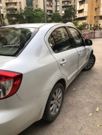 White Maruti Suzuki SX4 ZXi