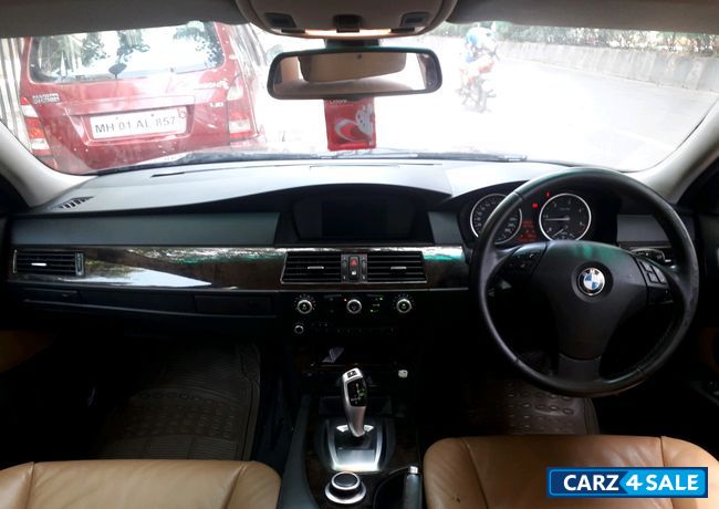 Blue BMW 5-Series 530d Sedan