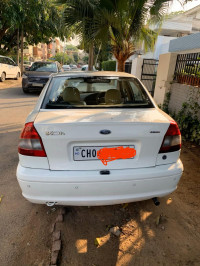 White Ford Ikon DuraTorq 1.4 TDCi