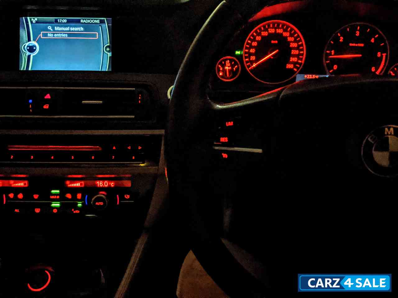 BMW 5-Series 520d Luxury Line Diesel AT