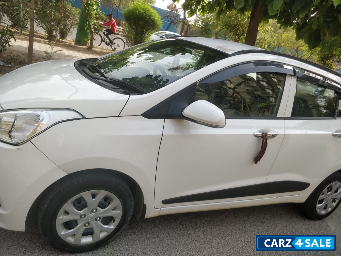 Hyundai Grand i10 Sportz 1.1 CRDi