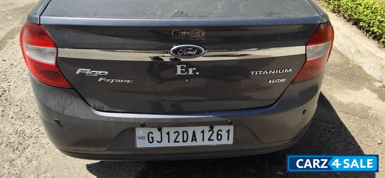 Grey Ford Aspire Titanium 1.5 TDCi