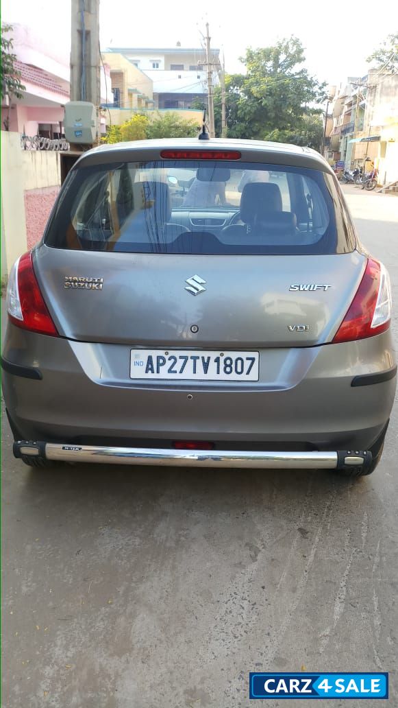 Gray Maruti Suzuki Swift VDi ABS