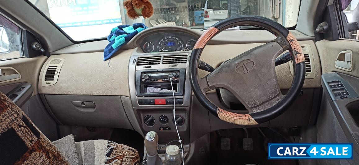 Silver Tata Vista Tech LX BS III