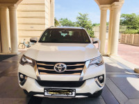 Pearl White Toyota Fortuner 3.0 4x4 MT